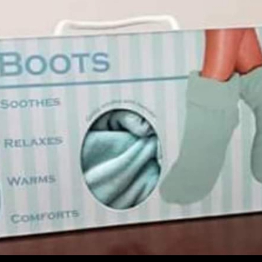 New, sealed in box Intelex spa therapy boots